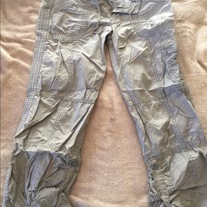 Hollister Cargo Capris